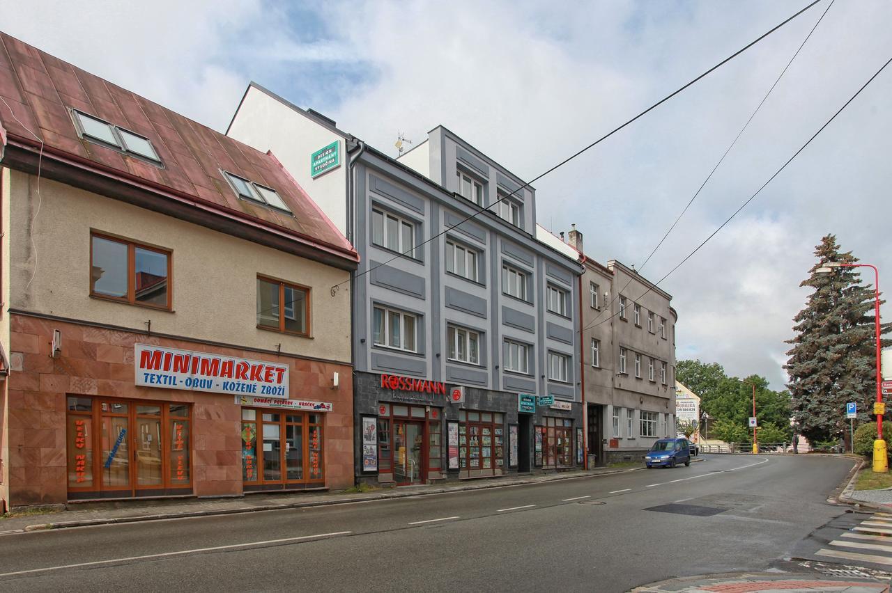 Vysocina Design Apartments Hlinsko Bagian luar foto